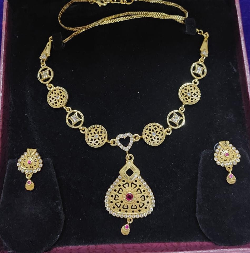 ARTIFICIAL-JEWELLERY-SET-FOR-WOMEN