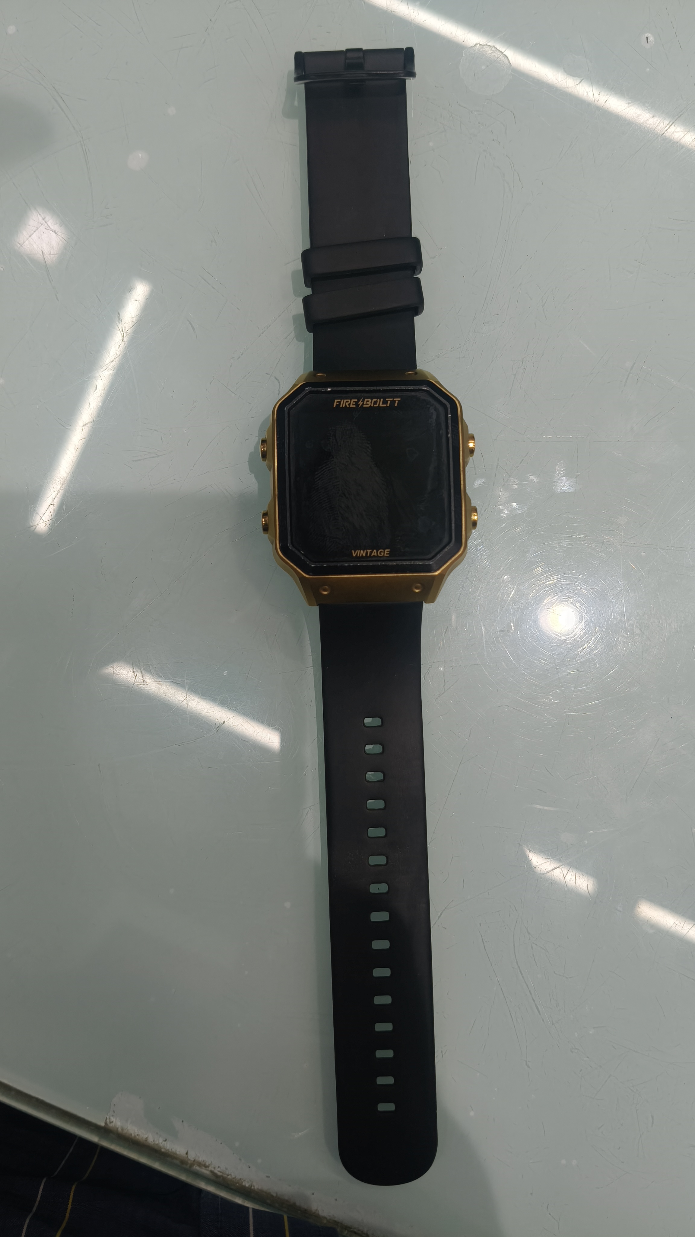 Smart watch fire boltt